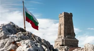 Стихотворение за 3 март 2023