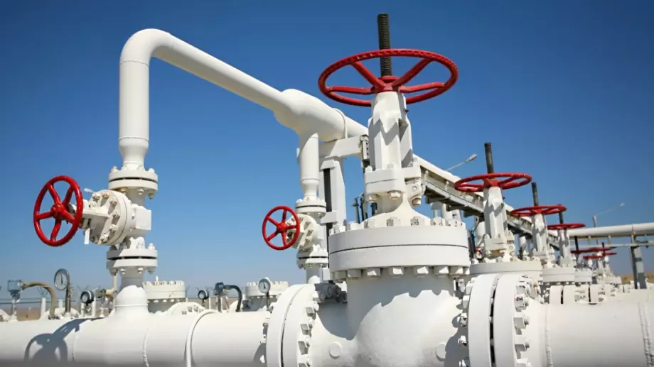 Внасяме 225 млн. куб. м. азерски газ по стария газопровод от Гърция