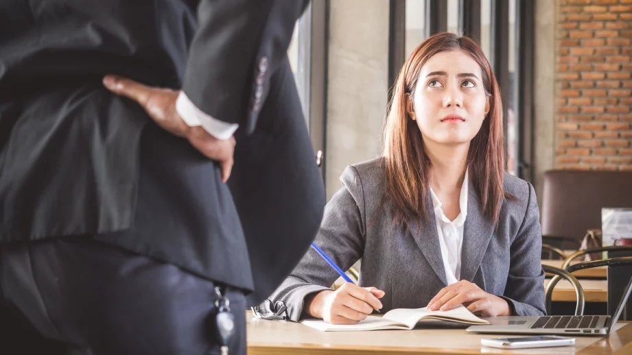 4 неща на работното място, които побъркват шефа