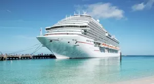 Виц за днес: Мъж изпратил жена си и любовницата си на круиз