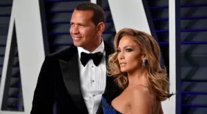 Официално! Дженифър Лопес се раздели с годеника си