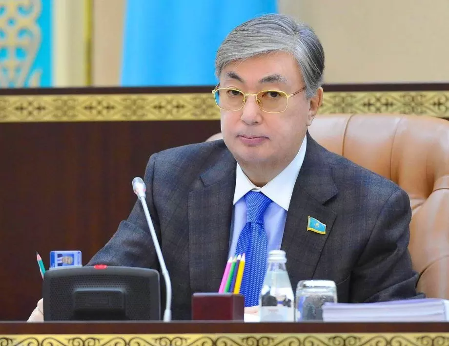 Казахстан гарантира безопасността на бягащите руснаци 