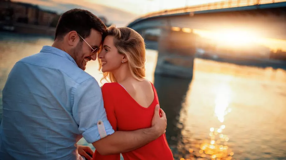 Любовно пожелание за 20 септември според зодията      