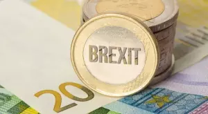 След Brexit: Милиарди за мита, липса на работници и тонове документи