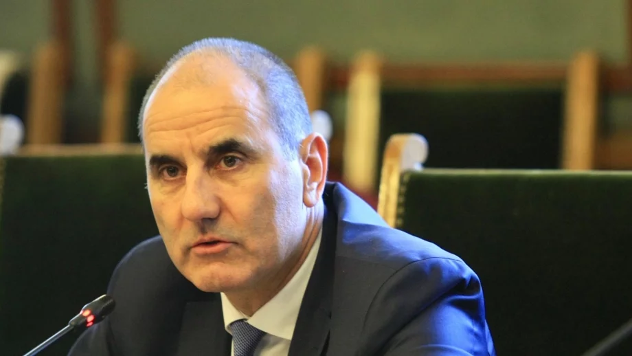 Цветан Цветанов обяви, че напуска парламента