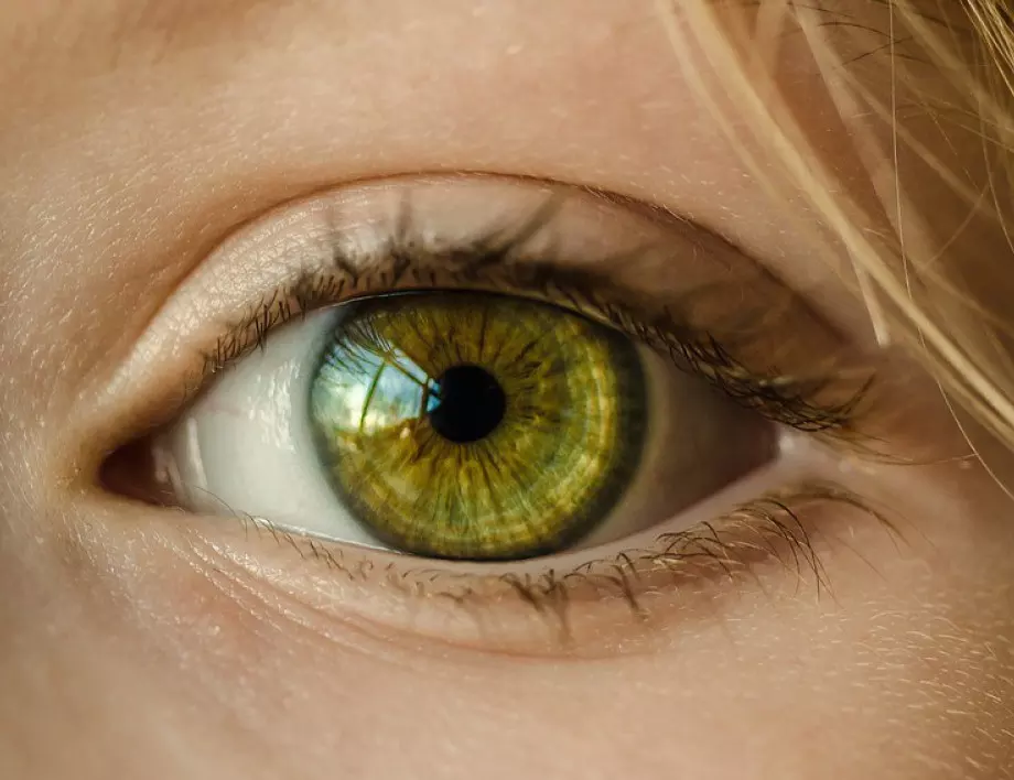 Ето каква е връзката между напрегнатите очи и черния дроб