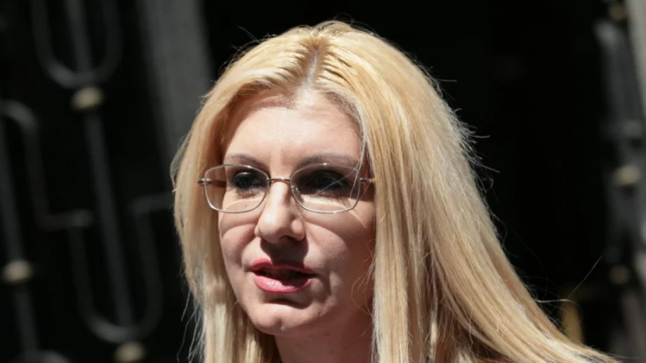 Десислава Ахладова е новият министър на правосъдието