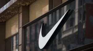 Nike и още 200 обувни компании молят Тръмп да отмени китайските мита 