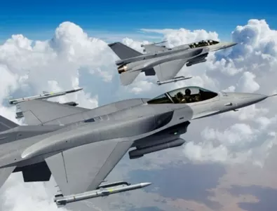 Група турски F-16 прихванати над Източно Егейско море 
