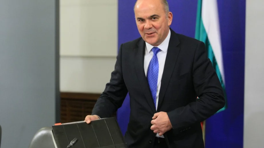 Петков: Покупателната способност на пенсионерите ще нарасне от 1 юли