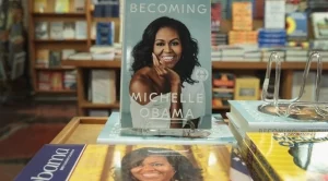 Мемоарите на Мишел Обама са продадени в над 10 млн. копия по света