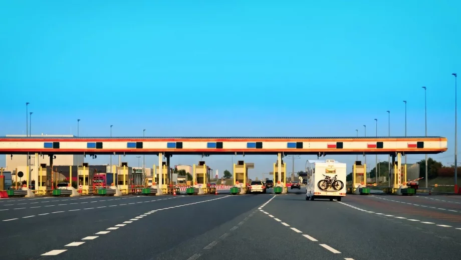 Тол системата вероятно ще заработи през март догодина