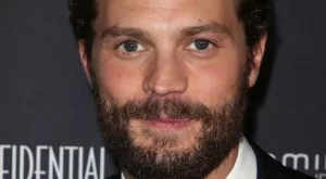 Джейми Дорнан отново стана татко