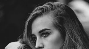 Любовта никога не си тръгва. Тя винаги умира