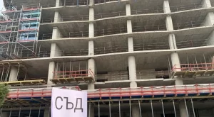 И съседен на "Златен век" строеж се оказа незаконен