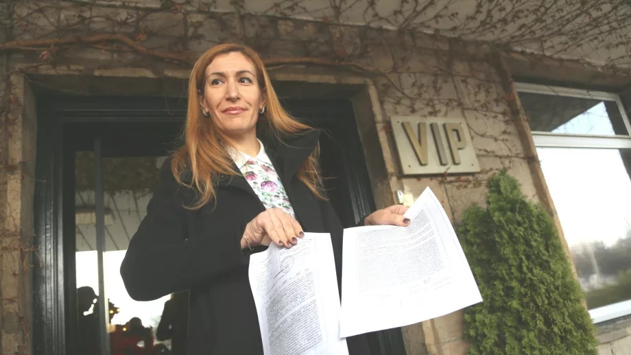 Ангелкова: Апартаментът в "Овча купел" е купен от родителите ми на мое име