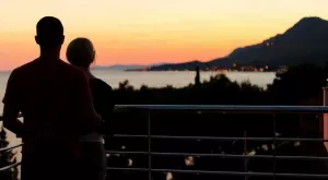 Стихотворение за 5 март 2024