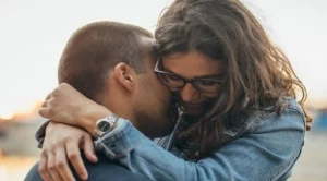 2 зодии ще се ВЛЮБЯТ в хороскопа за 19 февруари 