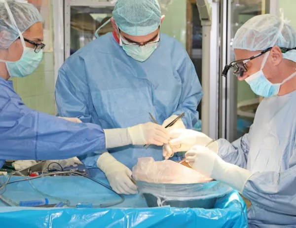 Българка е одобрена за трансплантация на бял дроб, животът й зависи от НЗОК