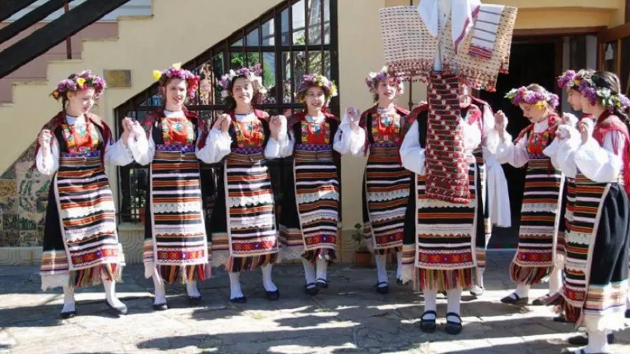 Обичаи на Лазаровден