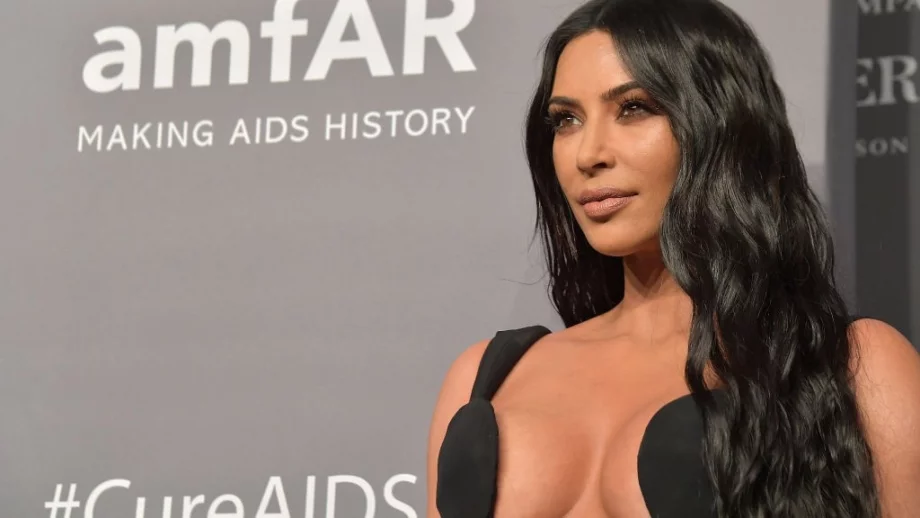 Ким Кардашиян ще става... адвокат