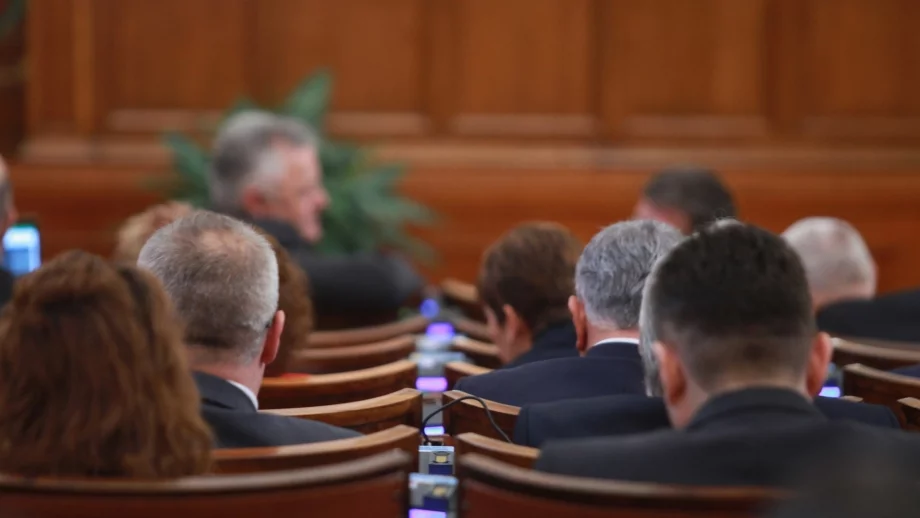 Парламентът промени закон заради надвзетите субсидии