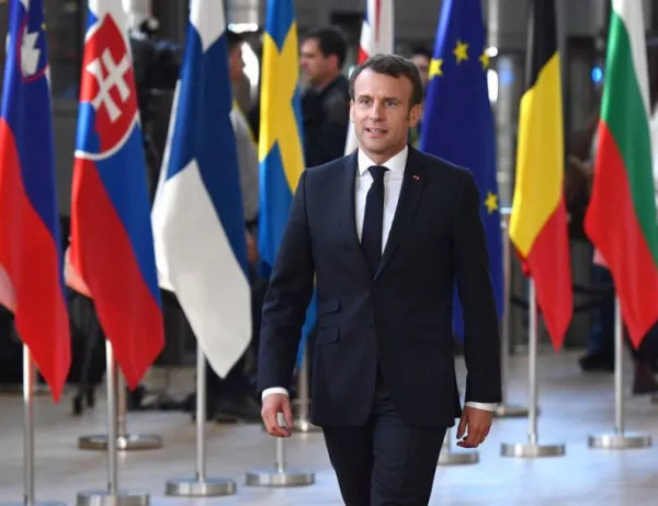 Франция иска ключова роля в косовския въпрос, Прищина разчита на САЩ