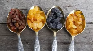 Мощна детоксикация на черния дроб със стафиди, ето как