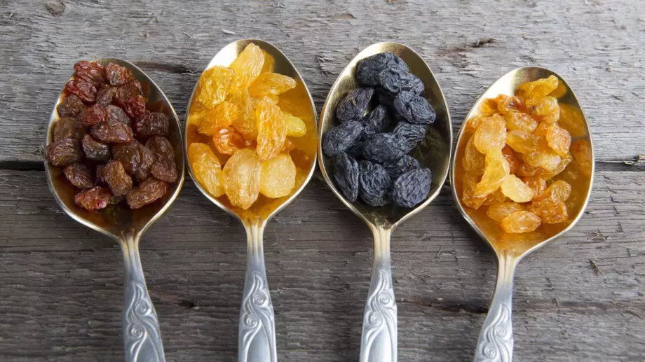 Мощна детоксикация на черния дроб със стафиди, ето как