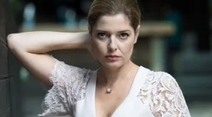 Алекс Сърчаджиева се завръща като тв водеща