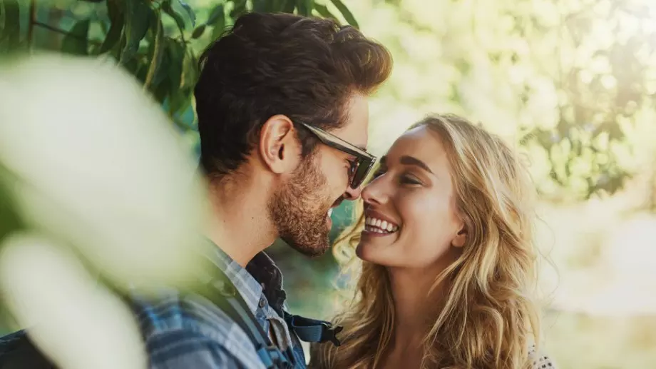 Една зодия ще се ВЛЮБИ в хороскопа за 12 юни