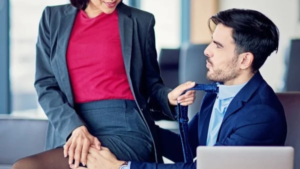 3-те зодии, които въртят мъжете на малкия си пръст  