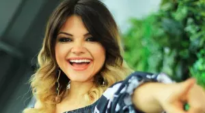 Вижте Петя Дикова месец след раждането (СНИМКА)