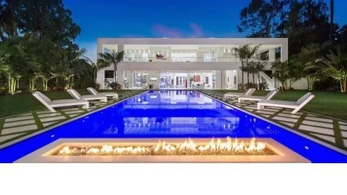 Българин е купил най-скъпия имот в Бевърли Хилс