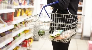 Икономическата ситуация в България се влошава, смятат потребителите