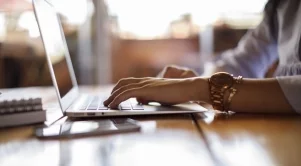 Ръст на пазара на персонални компютри през второто тримесечие