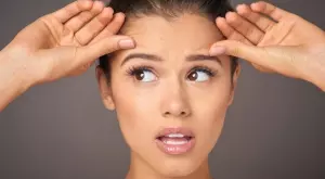 Спането в тази поза сбръчква лицето ви по-бързо