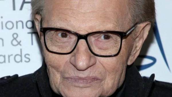 Водещият Лари Кинг получи инфаркт