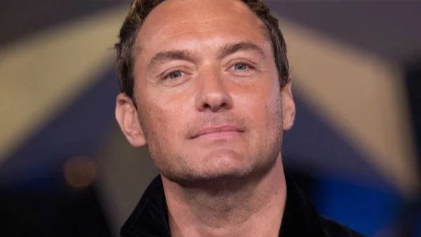  Джъд Лоу с тайна сватба