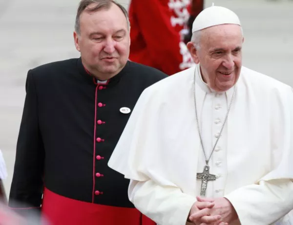 Papa Francisk Proiznasya Nedelnata Molitva Carica Nebesna V Sofiya Na Zhivo