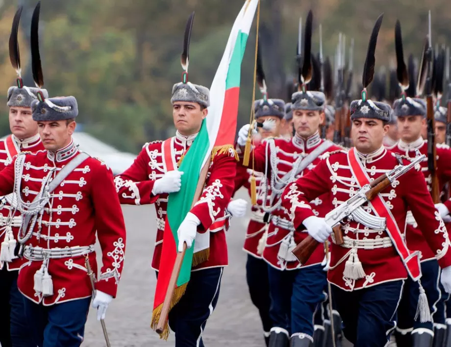 Вижте кое място заема България по военна мощ в света