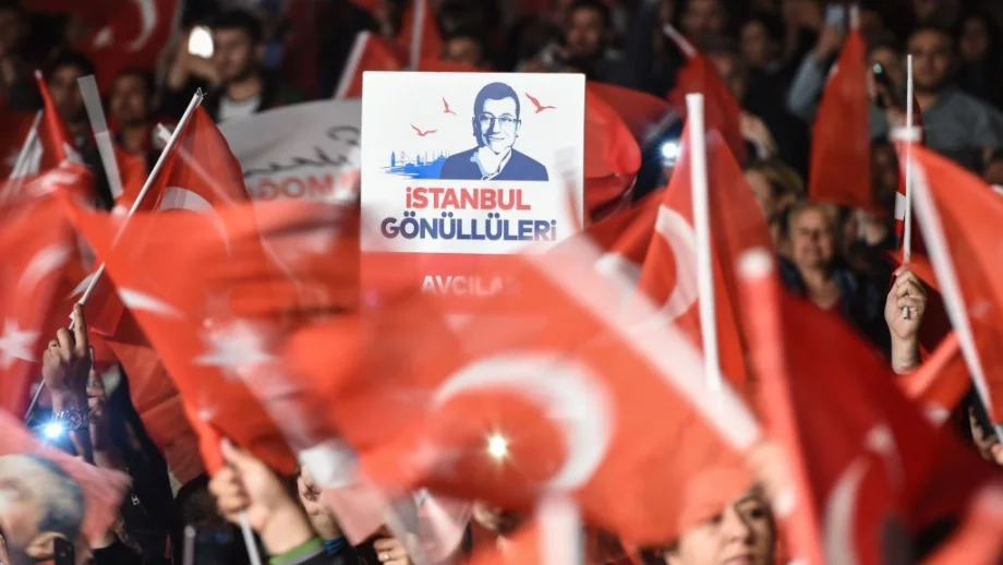 Анулираха изборите за кмет в Истанбул, хората излязоха на протести