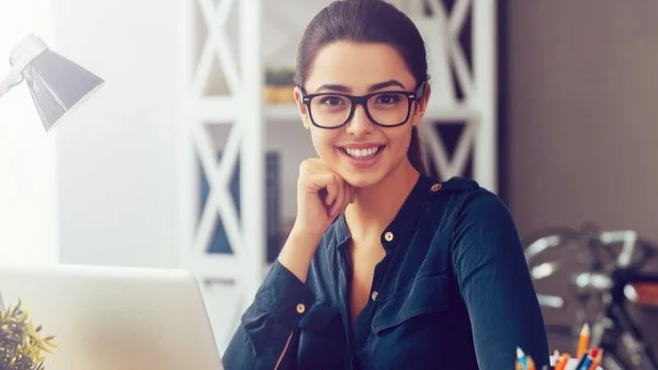 В какви цветове да се обличате според работата си