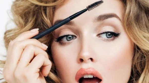 4 често срещани грешки при гримирането на очи