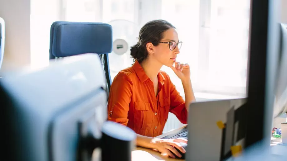 Това са зодиите с нова работа през декември 2022