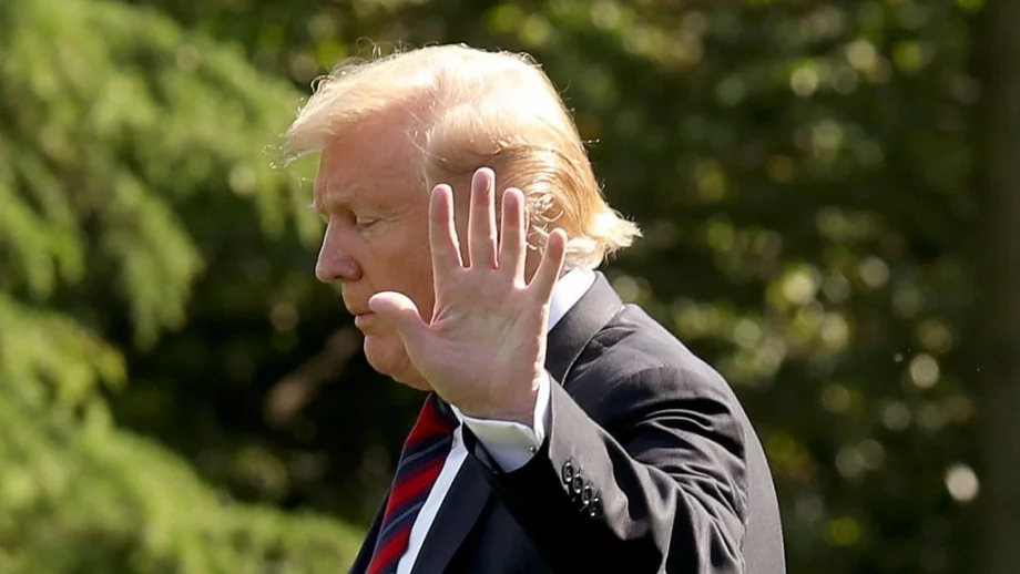 От Deutsche Bank засекли съмнителна активност по сметки на Тръмп