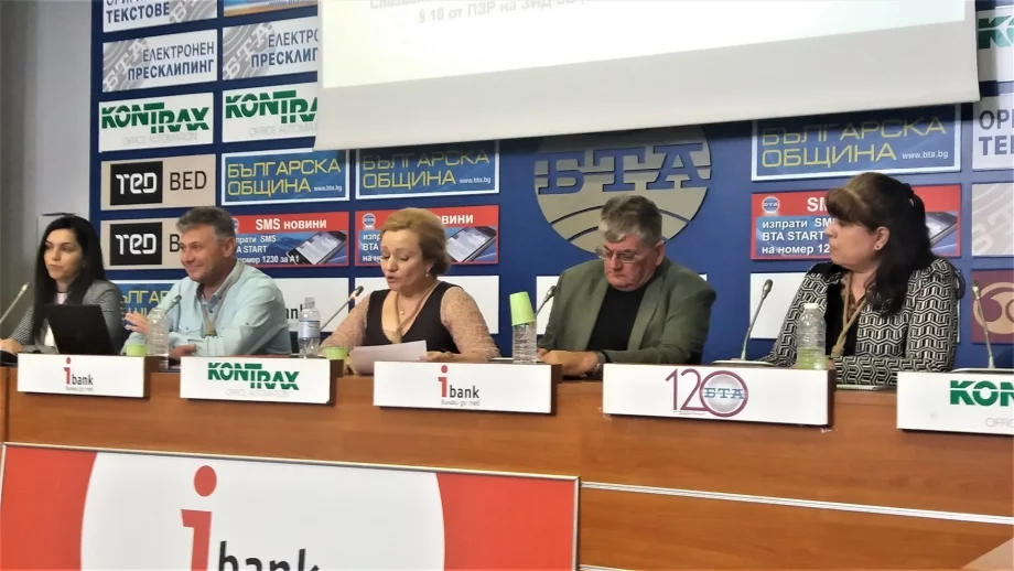 Малки ВЕИ производители заплашиха, че ще унищожат соларен парк в знак на протест