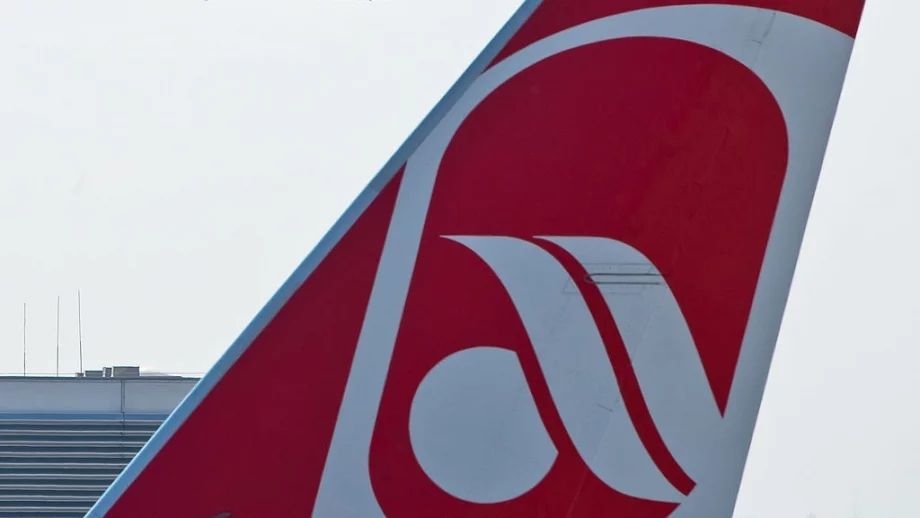 Alitalia отмени над 300 полета