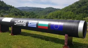 Правителството бърза да довърши газовата връзка с Гърция