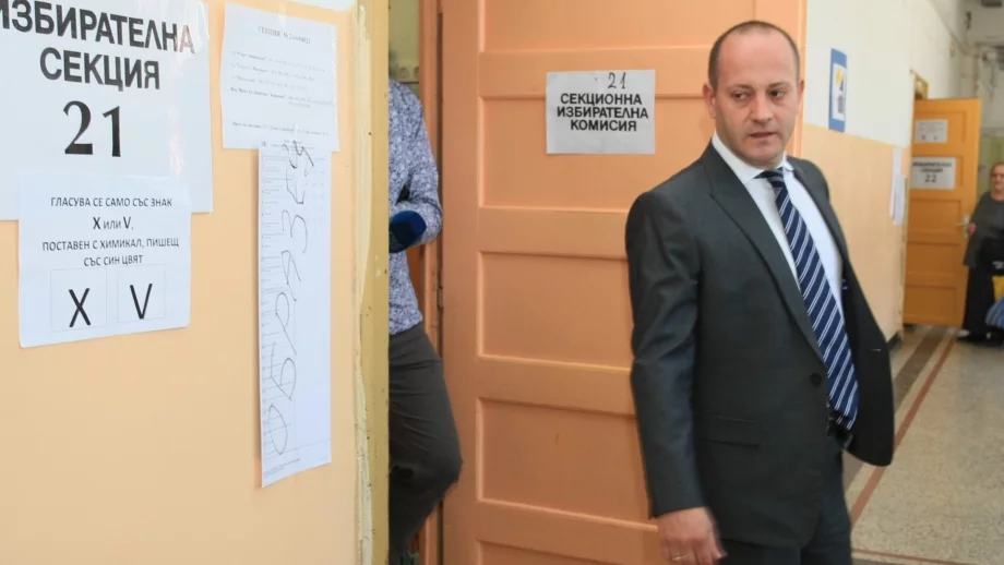 Българите в чужбина са гласували най-много за "Демократична България"